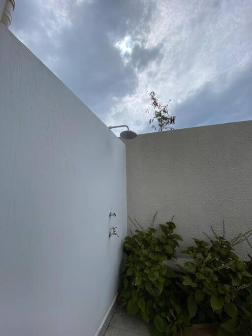Sandstone Apartment A Walk To The Beach Flic en Flac Exterior foto